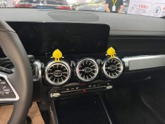 Mercedes-Benz GLB 220 Dynamic - ფოტო 12