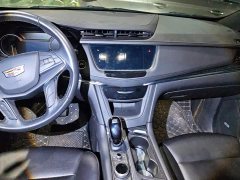 Cadillac XT5 28T AWD Luxury - ფოტო 13