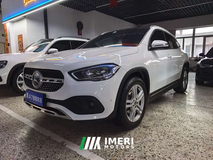 Mercedes-Benz GLA 2020 GLA 180 - ავტომობილი ჩინეთიდან
