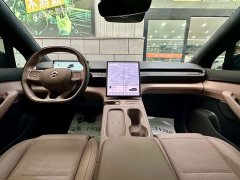 NIO ES6 75kWh - ფოტო 20