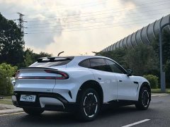 Xiaomi YU7 Rear-Wheel Drive Long-Range Edition - ფოტო 10