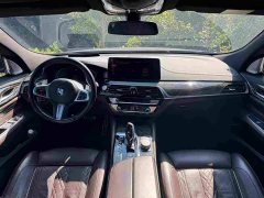BMW 6 Series GT 630i M Sport Grand Tourer - ფოტო 5