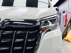 Toyota HIACE 3.5L Automatic 7-Seater - ფოტო 7