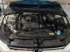 Volkswagen Golf 2023 Facelift 280TSI DSG R-Line Lite - ფოტო 10