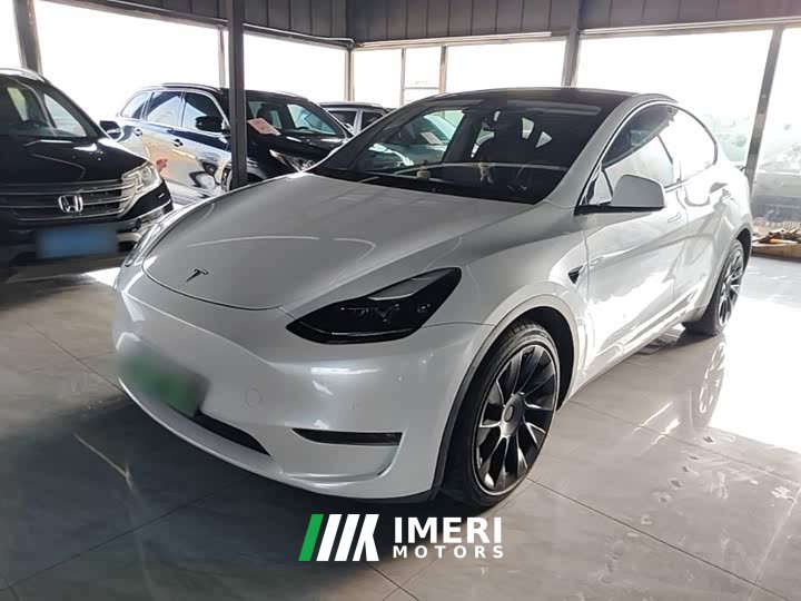 Tesla Model Y Long Range All-Wheel Drive 3D7 - ავტომობილი ჩინეთიდან