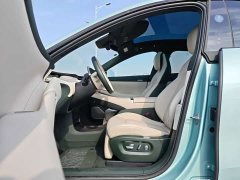 Xiaomi YU7 Four-Wheel Drive Max Edition - ფოტო 4