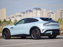 Xiaomi YU7 Four-Wheel Drive Max Edition - ფოტო 9