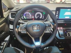 Honda Odyssey 2.0L e:HEV Sharp Radiance Edition - ფოტო 10