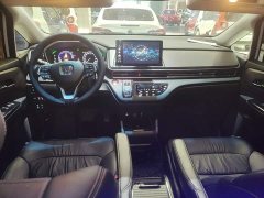 Honda Odyssey 2.0L e:HEV Sharp Radiance Edition - ფოტო 9