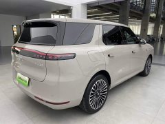 IM Motors Zhiji LS8 66 Ultra Tech Flagship 5-Seater - ფოტო 3