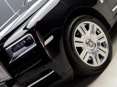 Rolls-Royce Cullinan 2018 Four-Seater - ფოტო 3