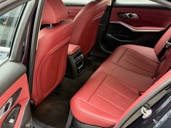 BMW 3 Series 325i M Sport Package - ფოტო 5
