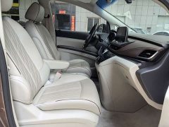 Buick GL8 Land Business Class 652T Luxury - ფოტო 11