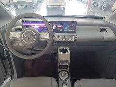Wuling Air EV Qingkong Four-Seater Advanced Edition - ფოტო 9