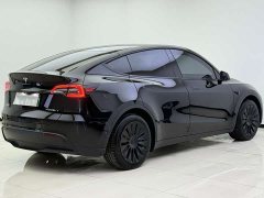 Tesla Model Y 2022 Facelift Rear-Wheel Drive - ფოტო 13