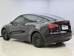 Tesla Model Y 2022 Facelift Rear-Wheel Drive - ფოტო 15