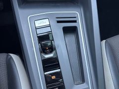 Volkswagen Golf 2021 280TSI DSG Pro - ფოტო 10