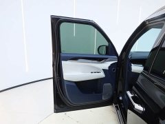 Zeekr 009 2024 Seven-Seat Aisle Version AWD 108kWh - ფოტო 11