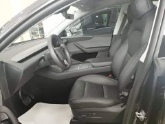 Tesla Model Y Rear-Wheel Drive - ფოტო 14