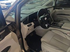 Buick GL8 ES Luxe Enjoyment Edition - ფოტო 15