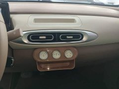 Wuling Hongguang MINIEV Fourth Generation Four-Door Advanced Edition - ფოტო 12