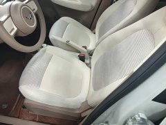 Wuling Hongguang MINIEV Fourth Generation Four-Door Advanced Edition - ფოტო 14