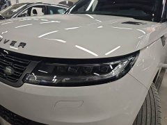 Land Rover Range Rover Sport 400PS Dynamic SE - ფოტო 8