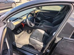 Tesla Model Y Long Range All-Wheel Drive - ფოტო 8