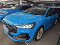 Ford Focus 2022 Hatchback EcoBoost 180 Automatic ST Line - ფოტო 1