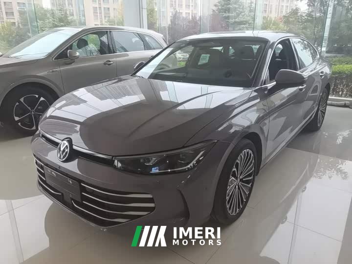 Volkswagen Passat Pro 380TSI Dragon Premium Edition
