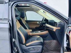 Ford Explorer EcoBoost 285 AWD Titanium 7-Seater - ფოტო 17
