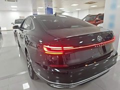 Volkswagen Passat Outstanding Edition 380TSI Dragon Prestige - ფოტო 4
