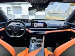 Changan UNI-V 1.5T Sport Edition - ფოტო 14