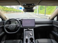 AITO M5 EVSmart Drive Edition - ფოტო 5