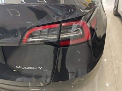 Tesla Model Y Rear-Wheel Drive - photo 7