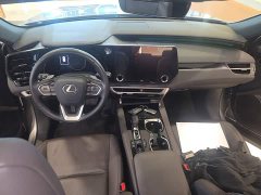 Lexus RX 350h AWD Premium Edition - ფოტო 13