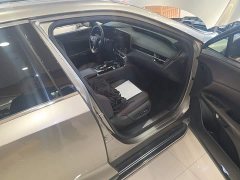 Lexus RX 350h AWD Premium Edition - ფოტო 8