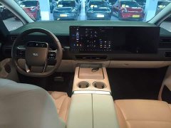Li Auto Li Xiang MEGA Ultra - ფოტო 9