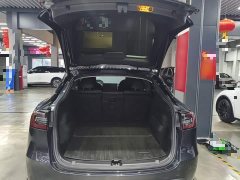 Tesla Model Y 2024 Rear-Wheel Drive - ფოტო 18