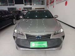 Toyota Avalon Hybrid 2.5L XLE Premium - ფოტო 2