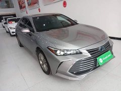 Toyota Avalon Hybrid 2.5L XLE Premium - ფოტო 3