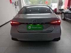 Toyota Avalon Hybrid 2.5L XLE Premium - ფოტო 5