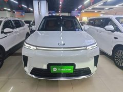 GAC Aion S9 Qiankun Ultra 6-Seater - ფოტო 2