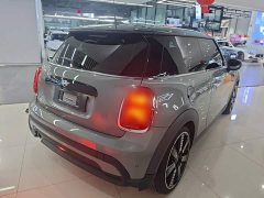BMW MINI 1.5T COOPER The Coopers Commemorative Edition - ფოტო 6
