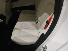 Nio Lerado L60 2024 60kWh Rear-Wheel Drive - ფოტო 16