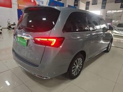 Buick GL8 2023 Land Business Class Comfort Edition - ფოტო 6