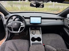 BYD Qin PLUS 2025 DM-i Smart Drive 128KM Entry-Level - ფოტო 9