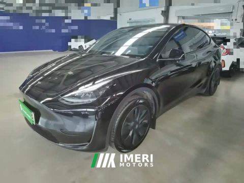 2023 Tesla Model Y Rear-Wheel Drive
