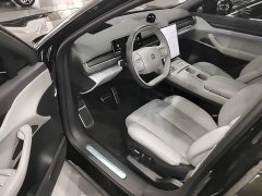 NIO ES8 75kWh - ფოტო 15