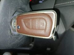 Toyota RAV4 2023 2.0L CVT FWD Urban Edition - ფოტო 8